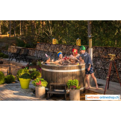 Hotpot aus Kunststoff mit Aussenofen Cult